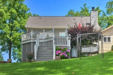 Waterfront Hiawassee Home w/ Dock & Hot Tub!