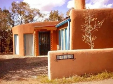 2 Bedrooms House Blue Skies