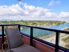 Beachfront Luxury 3 Bedroom Miami Condo - 1420