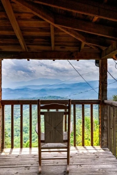 Amazing Views, 1 Bed + Loft/2 BR, Smoky Mountain Log Cabin, Hot Tub, Pool Table