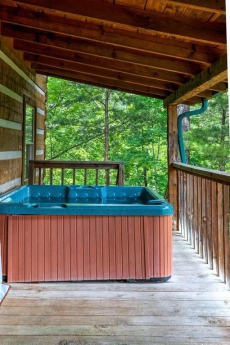 Amazing Views, 1 Bed + Loft/2 BR, Smoky Mountain Log Cabin, Hot Tub, Pool Table