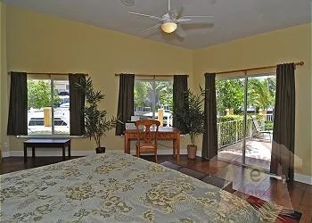 4 Bedrooms House Intercoastal Sunset