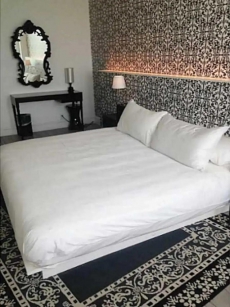 2 ROOMS 4 BEDS SANDY @ 1100 WEST CONDO HOTEL SoBe