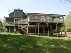 Lake Barkley Waterfront with Private Covered Dock