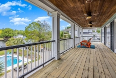 Spectacular Wonderful Home Situated Directly on the Intracoastal Waterway