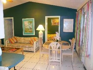 2 bedrooms in Treasure Island, Florida