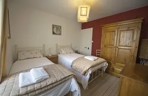 2 Bedrooms Cottage Aisling Cottage