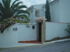 3 Bedrooms Villa Aritza