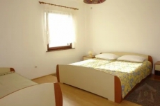 2 Bedrooms Apartment Mandre Salvia