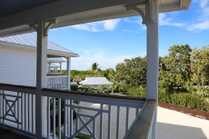 WATERFRONT | POOL | WALK TO RESTAURANTS | Little Basin Villas | Conch Villa 4