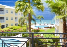 Magnificent Ocean Views in the Heart of 7 Mile Beach !! Fully Stocked !