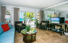 White Sands 3 - Secluded, Romantic Beach Front Condo on Seven Mile Beach