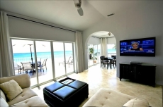 Ultimate Beachfront Oceanfront Penthouse W Unbeatable Views!!