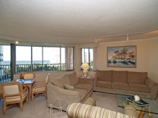 THIS IS A GORGEOUS 7TH FL. RESORT CONDO WITH GULF OF MEXICO VIEWS IN MOST ROOM