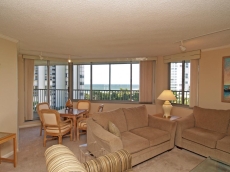 THIS IS A GORGEOUS 7TH FL. RESORT CONDO WITH GULF OF MEXICO VIEWS IN MOST ROOM
