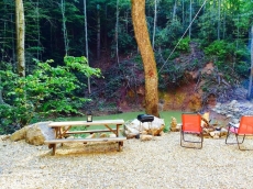 Discover Serenity at TinyFox Cabin: Your Perfect Getaway Surrounded by Nature