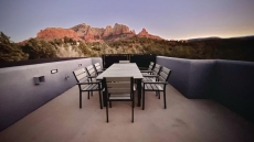 180º RED ROCK VIEWS, Walk to Town/Trails. Rooftop deck/Hot Tub/3 Elegant Suites - Palisades Villa