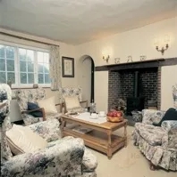 1 Bedroom Cottage Mistletoe Cottage