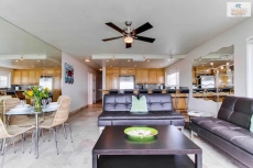 Right on the famous Mission Beach Boardwalk - Sleeps up to 10 - Most Popular Beach Property!