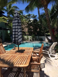 READY FOR RESERVATIONS NOW! POOL, LG TIKI HUT, 75 STEPS 2 BEACH