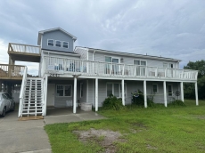 Comfortable Nautical Theme Home with Pool, 500 ft. from Beach. Best for family groups, 8 Adults, 7 kids. 4 King or Queen BR, 2 bunkrooms with double lower, twin upper