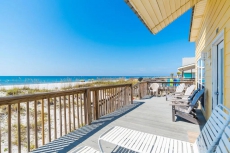 Beachfront Home, Pet Friendly & Quick online booking for activities!