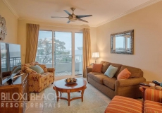 Cozy 2BR Condo at Legacy Towers w/ Balcony, Gulf Views & 3 Resort Pools