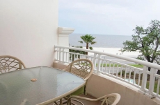 Cozy 2BR Condo at Legacy Towers w/ Balcony, Gulf Views & 3 Resort Pools