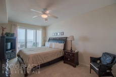 Cozy 3BR Condo at Legacy Towers w/ Balcony, Gulf Views & 3 Resort Pools