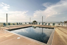 Lavish Beachfront Biloxi Condo w/Pvt Patio & Pool!