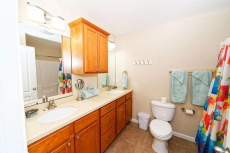 No Cleaning Fees!! Great Parking, close to the beach