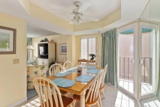 Elegant yet comfortable oceanfront condo in Beach Club on St. Simons Island