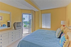 Oceanfront Condominium with Great Amenities for Loads of Family Fun!