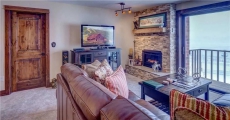 Bear Claw 408: 3 BR / 2 BA condo in Steamboat Springs, Sleeps 8