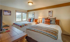 Bear Claw 203: 2 BR / 2 BA condo in Steamboat Springs, Sleeps 8