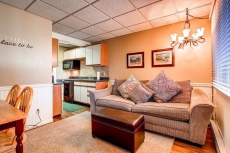 Upgrades, Wi-Fi, Outdoor Hot Tubs, Parking for 1 Car, Shuttle