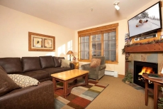 2Br Condo @ Springs 8848~Walk to slopes~Kids Ski Free