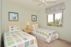 FREE DAILY ACTIVITIES!! Ocean Front 4 bedroom, 2.5 bath multi-level townhouse situated behind the dunes approximately 300 feet from the beach.