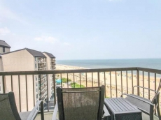 G909: Updated 3BR+loft Sea Colony oceanfront penthouse! Beach, pools, tennis!