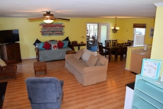 QUICK WALK TO BEACH! CUTE 3BR DOWNTOWN REHOBOTH BEACH HOME DOG PERMITTED