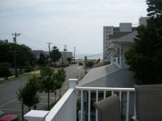 18 Brooklyn Ave.: 5 BR / 3 BA in Rehoboth Beach, Sleeps 14