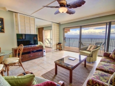 Watch Maui Sunsets from this 8th floor Penthouse 2BD 2BA condo Views! Views!