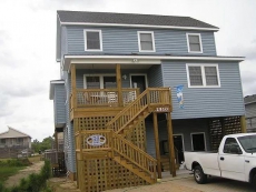 5 Bedroom Home with Pool in the Heart of Nags Head