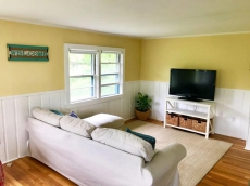 Narragansett Beach Cottage