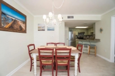 Fantastic Rates! BOOK NOW*2BR/2BA ON BEACH*SLEEPS 8*Phx East Unit 607