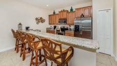 4 Bedroom Townhome with Pool, Paradise Palms resort, more available options as well...