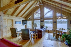 1009 Bear Pth Loft · Soaring MN Lake/River getaway, boat, kayak, swim!