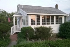 Cozy house located in Long Island's